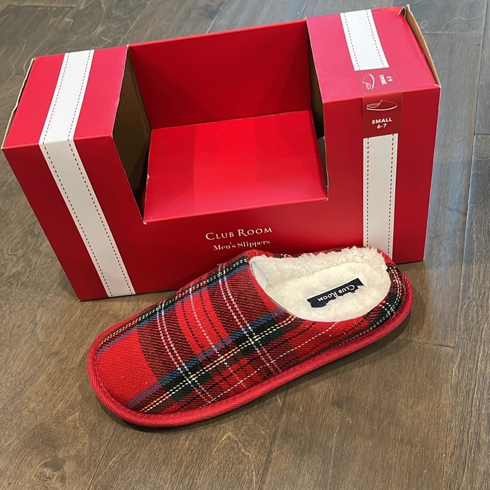Club Room Men Slippers size(S 6-7 ) - Picture 4 of 6
